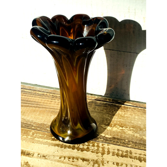 Vintage Mid Century Amber Slag Glass Vase 6.25" Tall - Picture 6 of 8